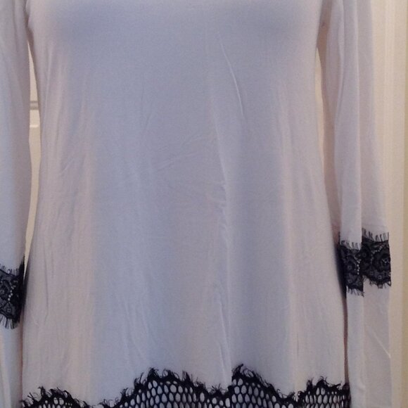 Artistic Taste White black trim lg sleeve dress XL - Picture 3 of 4